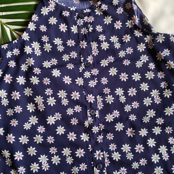 Miss understood floral navy top - Picture 3 of 5